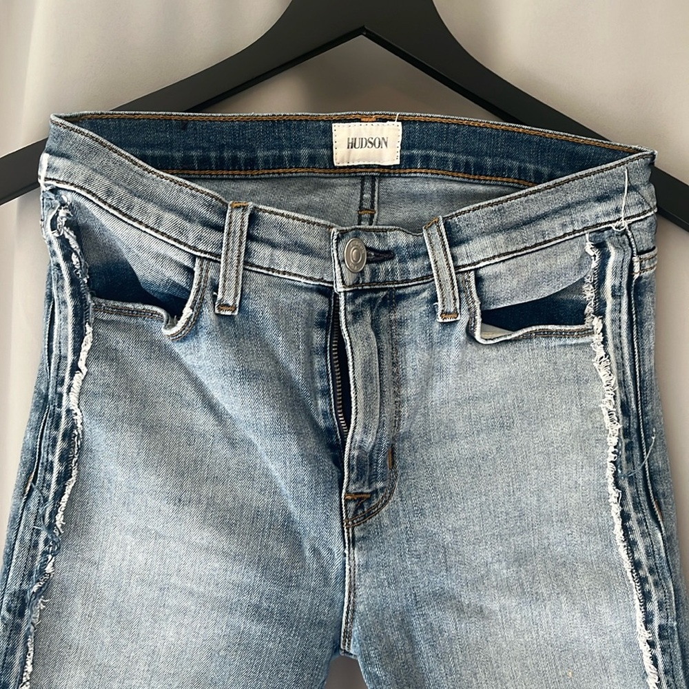 Hudson women’s jeans size 26
